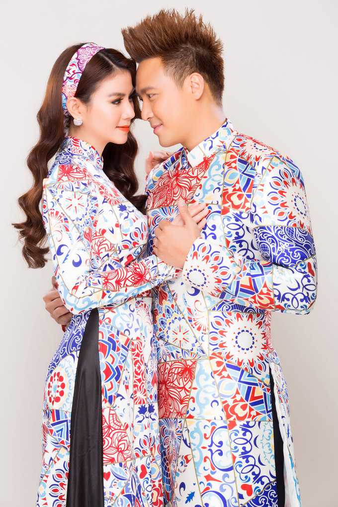 Vợ chồng Kha Ly - Thanh Duy diện áo dài đôi tình tứ