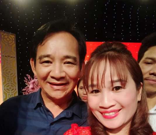 Diễn viên hài Lê Thị Dần: “Sau khi nổi tiếng, tôi bán được nhiều… kẹo nhãn hơn”