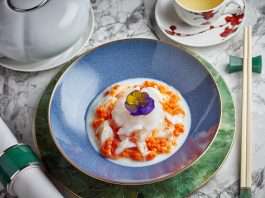 Cùng Mẹ thưởng thức bữa ăn vui vẻ và ấm cúng mừng Ngày Của Mẹ tại The Reverie Saigon