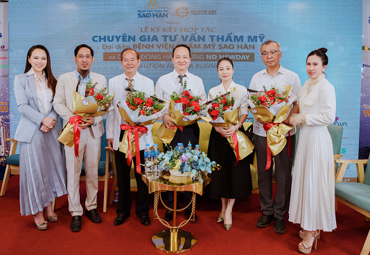 Tọa đàm “Ngành phẫu thuật thẩm mỹ Việt Nam: Những vấn đề bất cập và giải pháp phát triển”