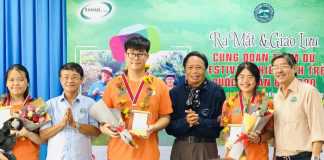 Ra mắt và giao lưu với đoàn tham dự Festival Nhiếp ảnh Quốc tế lần thứ 6 dành cho học sinh trung học