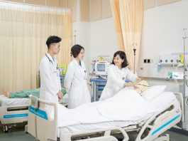 Điều dưỡng: một trong 10 xu thế ngành nghề hot nhất thế giới