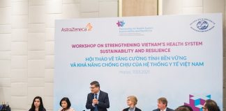 70 chuyên gia y tế trong nước và thế giới cùng bàn giải pháp nâng tính bền vững cho hệ thống y tế VN Ông Nitin Kapoor, Chủ tịch kiêm TGĐ AstraZeneca Việt Nam điều phối phiên thảo luận