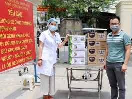 Nestlé Việt Nam trao tặng gần 60.000 sản phẩm dinh dưỡng tới hơn 20.000 cán bộ nhân viên y tế