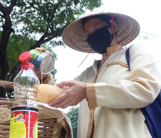 Báo Giác Ngộ mời bạn đọc chia sẻ chuyện tử tế giữa Sài Gòn thời giãn cách