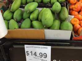 Xoài xanh Việt Nam được bán với giá gần 300.000 đồng/kg tại Australia