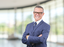 Xu hướng chuyển sang mô hình làm việc kết hợp – giữa làm việc tại văn phòng và làm việc từ xa