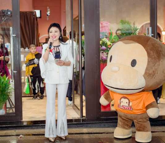 Mrs Lê Khánh Tiên mở công ty phân phối độc quyền cho thương hiệu Erbaflor