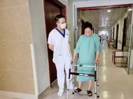 Vinmec: Ứng dụng thành công kỹ thuật “cá thể hóa” thay khớp háng “4 không”