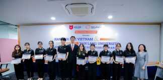 Sinh viên Văn Lang nhận 200 triệu đồng học bổng do Hanwha Life Việt Nam trao tặng