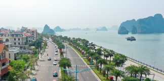 Kỷ lục Việt Nam: 100 xe ô tô điện e34 chinh phục địa đầu tổ quốc