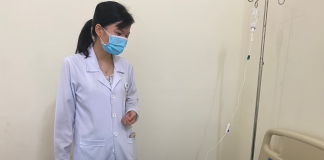 Nghĩ mỡ bụng, đi khám tá hỏa phát hiện 4 khối u xơ to bằng cái bát