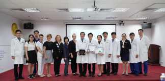 Vinmec Times City (Hà Nội) và Bệnh viện Vinmec Central Park (TP.HCM) vừa chính thức nhận chứng chỉ Trung tâm Xuất sắc về Tim mạch đầu tiên tại Châu Á