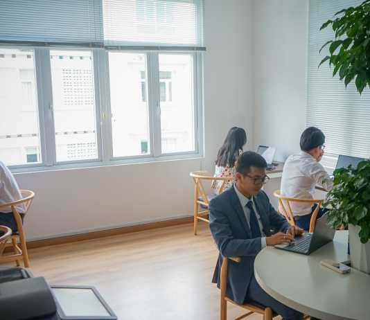 “Bạo lực học đường” ở mức nào thì cần tìm đến luật sư?