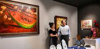 Cô giáo đa tài từng bị thầy chê vẽ bẩn sách giáo khoa là ai?