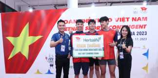 Các vận động viên đạt Huy chương Vàng đầu tiên tại SEA Games 32 được Herbalife Việt Nam thưởng nóng