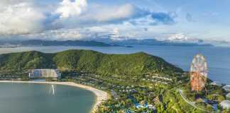 Charlie Puth và dàn sao Việt hội tụ tại đại nhạc hội 8 Wonder