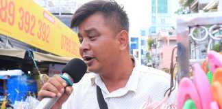 Bật khóc khi được nhìn thấy mặt trời và hoa lá sau hơn 30 năm không biết sắc màu nhờ giác mạc nhập khẩu