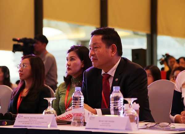 Ông Trương Gia Bình - Tổng giám đốc tập đoàn FPT cũng có mặt tại hội thảo.