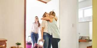 Những điều nên tránh khi làm khách