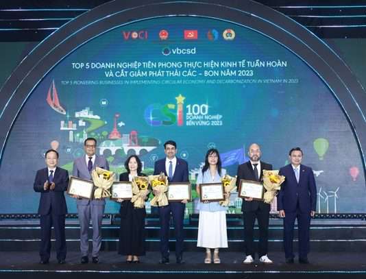 3 năm liên tiếp Nestlé Việt Nam dẫn đầu Top 100 Doanh Nghiệp Bền Vững