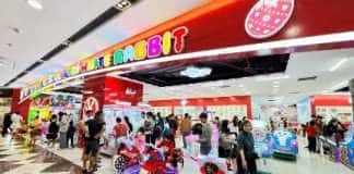 Hàng trăm nghìn người dân và du khách đổ về các TTTM Vincom chào đón năm mới 2024