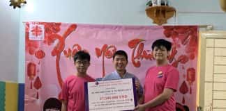 Gặp thủ lĩnh của nhóm học thuật iClass với dự án dạy hè cho trẻ em có hoàn cảnh khó khăn tỉnh Lâm Đồng