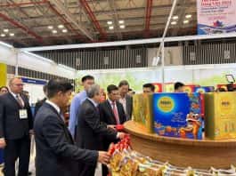 Hỗ trợ hàng Việt chinh phục thị trường trong nước, mở rộng xuất khẩu