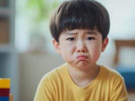 Phát hiện con có những biểu hiện này, cha mẹ uốn nắn ngay