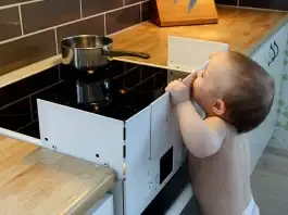 Cách xử lý đúng khi trẻ bị bỏng