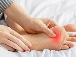 Tê tay chân là dấu hiệu nguy hiểm, làm sao để giữ ấm khi trời lạnh?