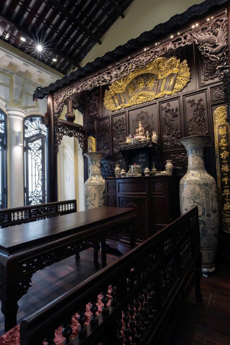 Phu nu hien dai Chu Gallery Decor 12