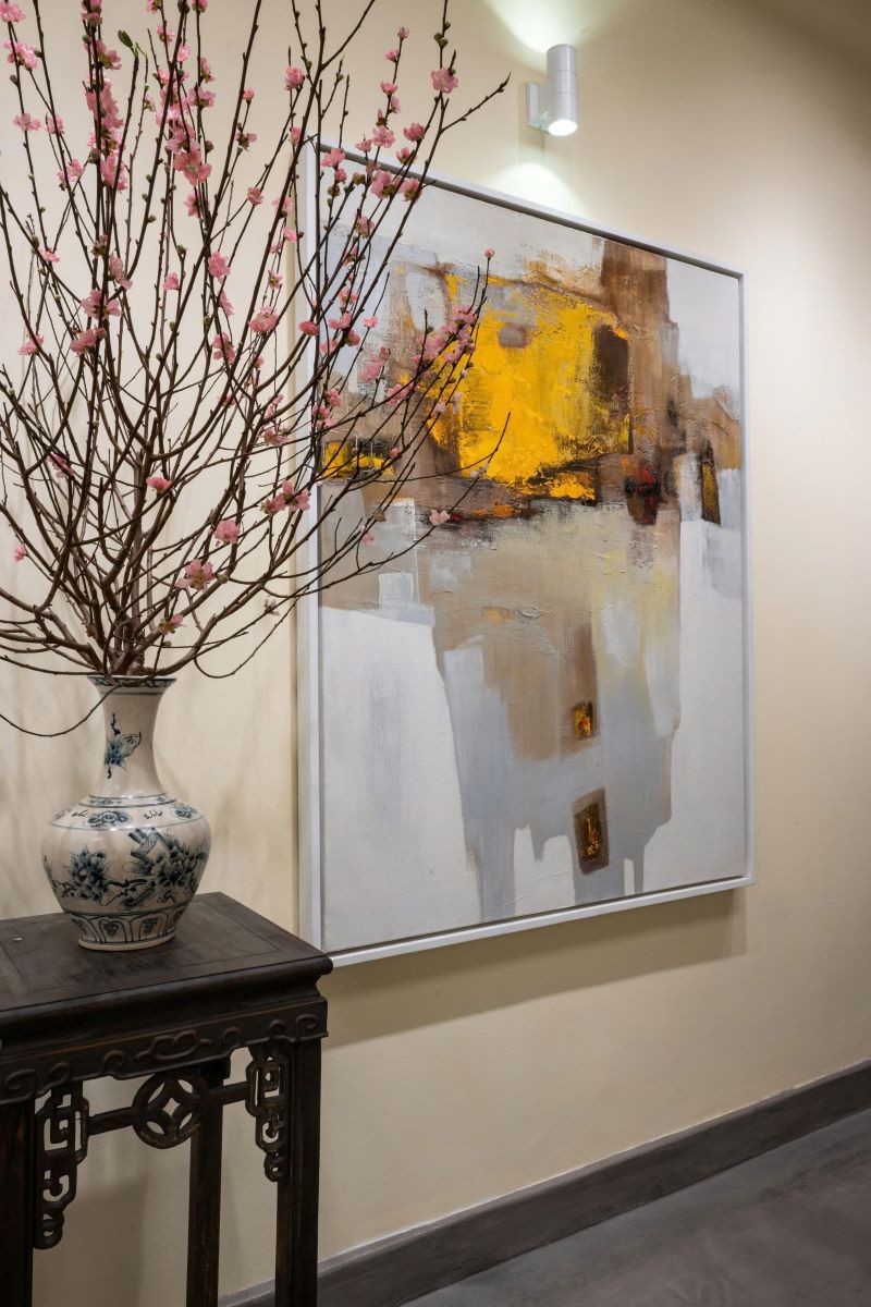 Phu nu hien dai Chu Gallery Decor 13