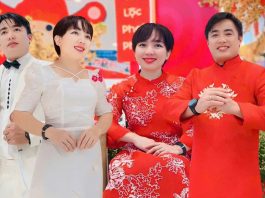 Gia đình Bác sĩ Vũ Trọng Quỳnh và bác sĩ Đàm Thu Trang diện trang phục áo dài truyền thống đón Tết