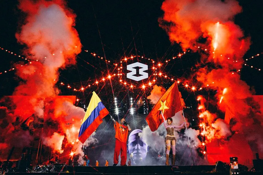 Từ 8Wonder: thế hệ nghệ sĩ trẻ đã đủ “chín” để bước ra sân khấu toàn cầu 3 Phu nu hien dai 8Wonder 2025 03 1