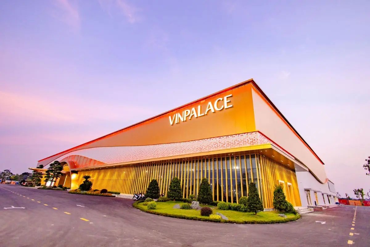 Phu nu hien dai 8Wonder 2025 yeu nuoc 03