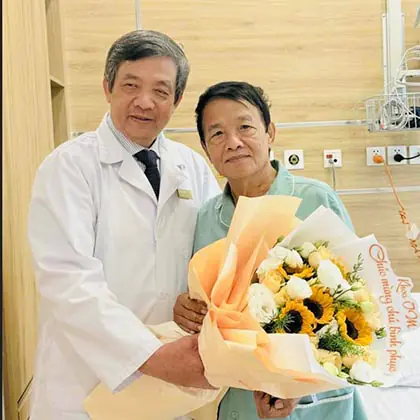 Phu Nu hien dai nhoi mau co tim 01