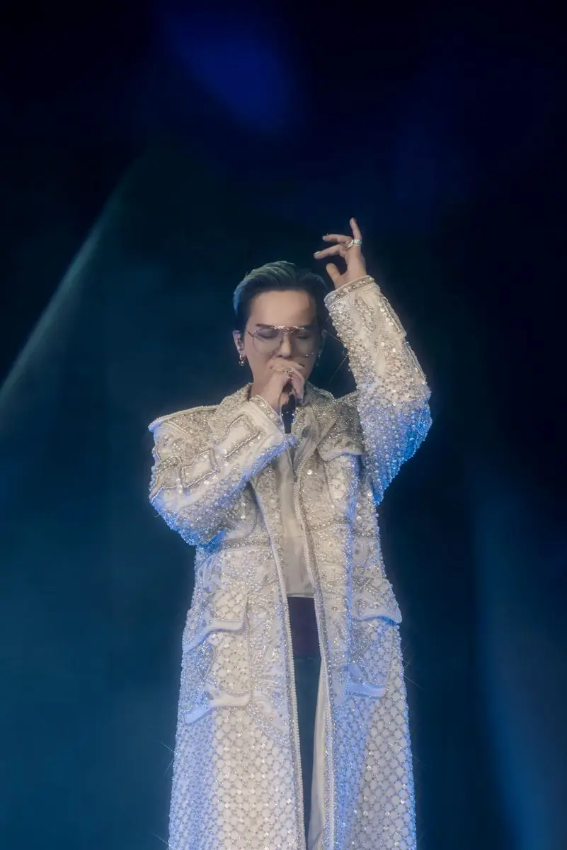 Phu nu hien dai Concert G DRAGON vingroup 02