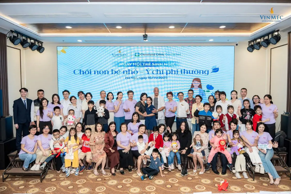 Cuộc hội ngộ của những “chiến binh nhí sinh non” dũng cảm từng nặng chỉ 600 gram 4 Phu nu hien dai vinmec vingroup 03