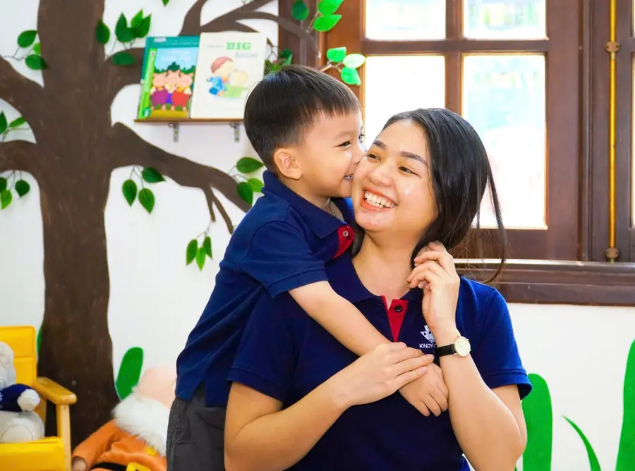 Tinh tế tri ân thầy cô – bài học đạo đức quý giá