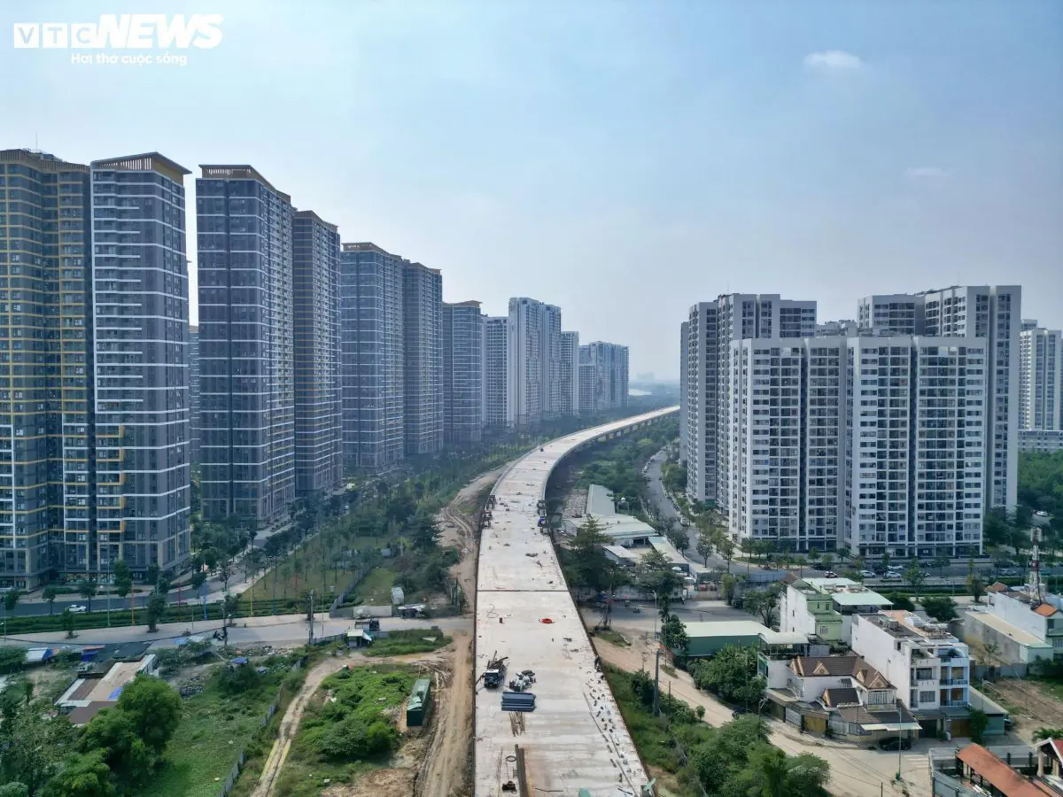 Hạ tầng về đích, thị trường chuyển pha: Cơ hội cuối sở hữu căn hộ “giá chân sóng” tại Vinhomes Grand Park 3 Phu nu hien dai Vinhomes Grand Park 01