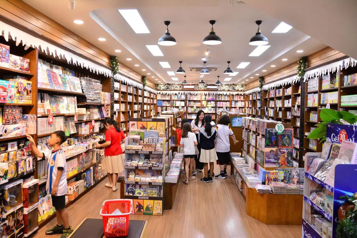 Phu nu hien dai fahasa PENGUIN RANDOM HOUES US 04