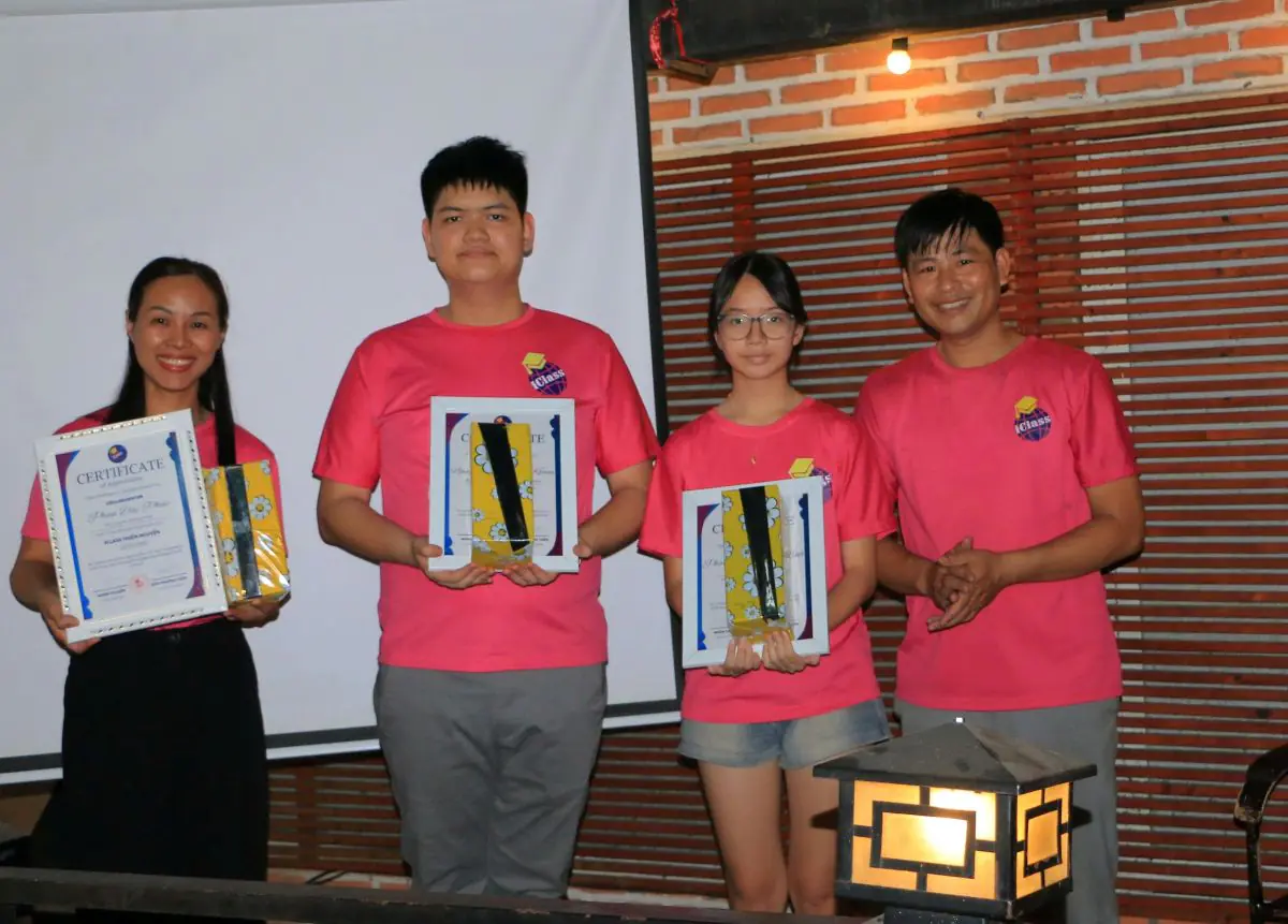 Phu nu hien dai iclass 06