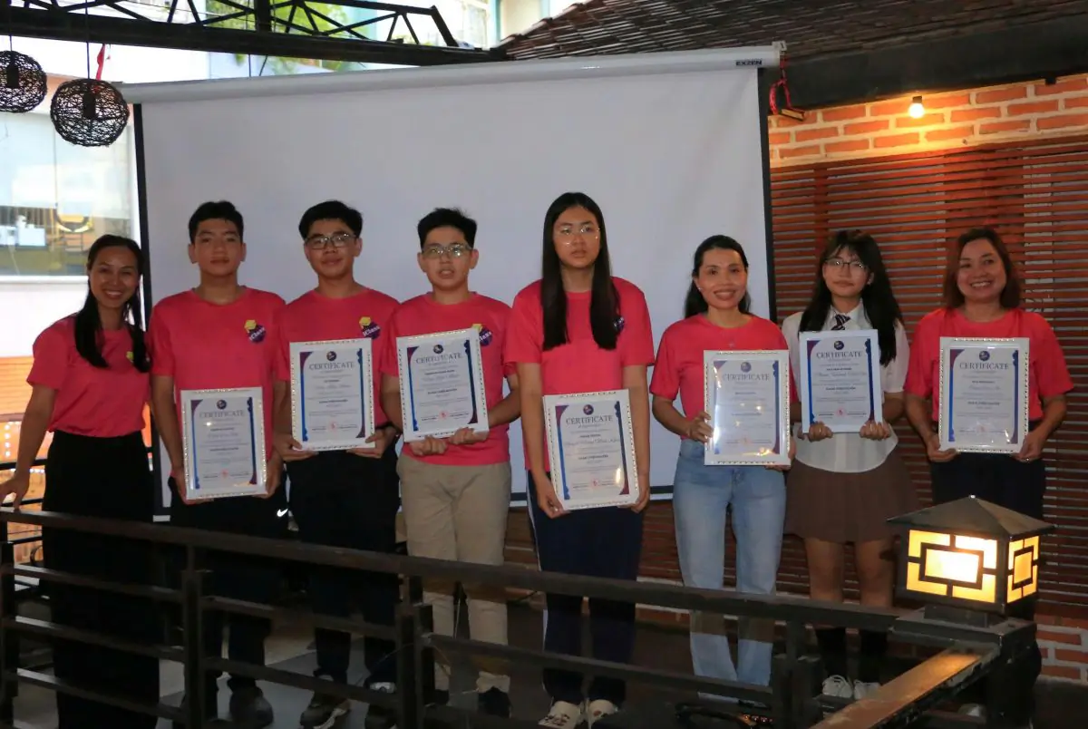 Phu nu hien dai iclass 10