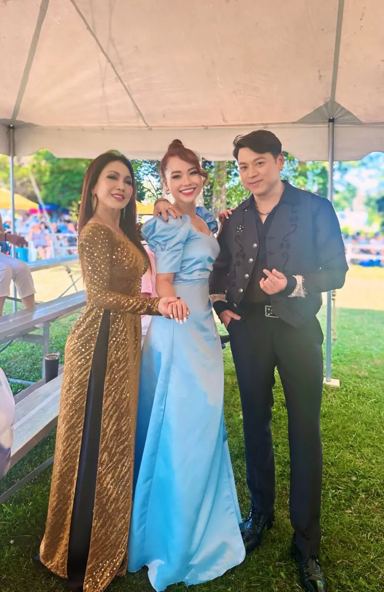 Ca sĩ Lina Nguyễn về thăm quê hương sau những ngày định cư Mỹ 25 Phu nu hien dai lina nguyen 12