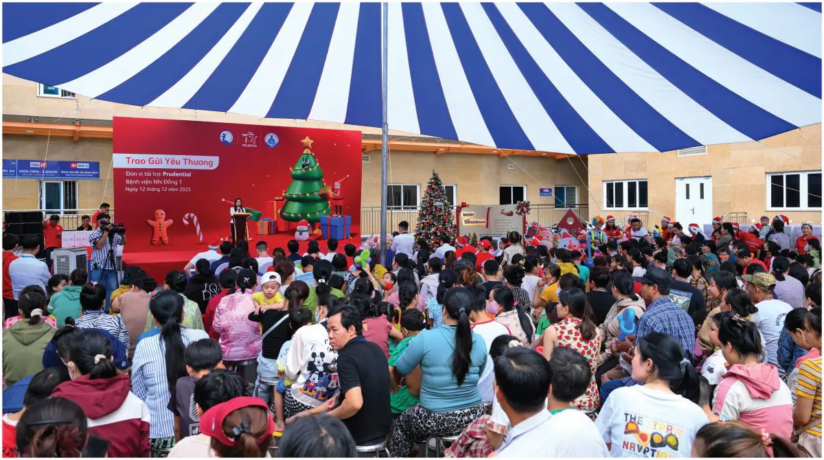 Phu nu hien dai prudential giang sinh 04