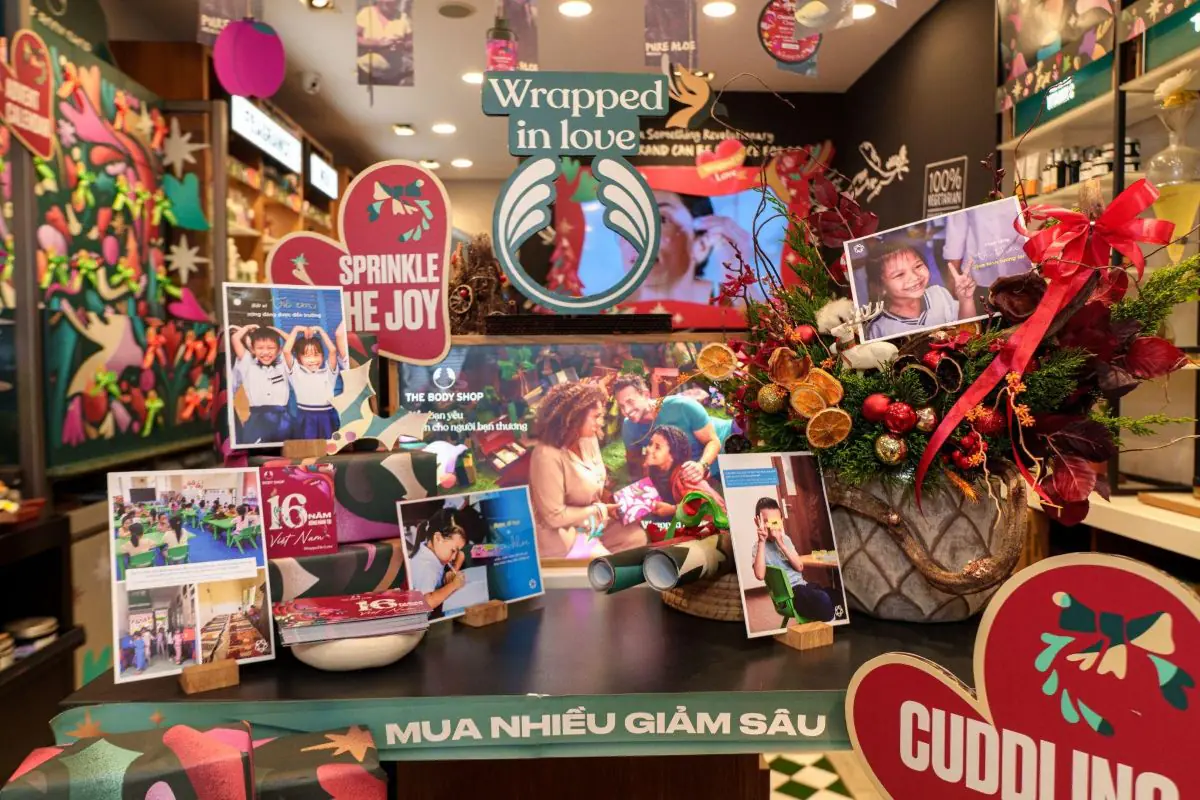 THE BODY SHOP VIỆT NAM KỶ NIỆM 16 NĂM ĐỒNG HÀNH CÙNG HÀNG TRIỆU KHÁCH HÀNG VÀ RA MẮT BỘ SƯU TẬP GIÁNG SINH 2025