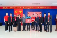 GENERALI VIỆT NAM TRỰC TIẾP TRAO TẶNG HƠN 1,2 TỶ ĐỒNG HỖ TRỢ NGƯỜI DÂN TÁI THIẾT CUỘC SỐNG SAU BÃO LŨ