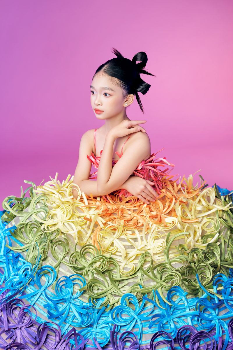 Phu nu hien dai bo thiet ke ky luc nguyen minh cong 19