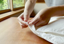 6 nơi trong phòng ngủ chứa nhiều vi khuẩn hơn bồn cầu công cộng